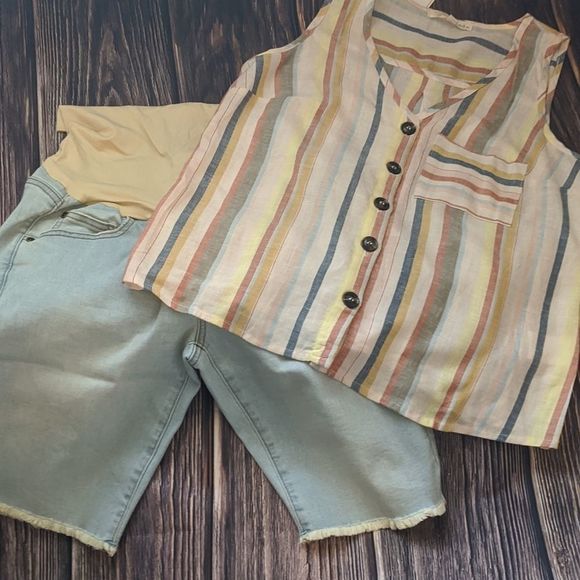 NEW  Maternity a:glow Cut off Hem Full  Belly Panel Denim Bermuda Shorts Size 8 - Picture 9 of 9